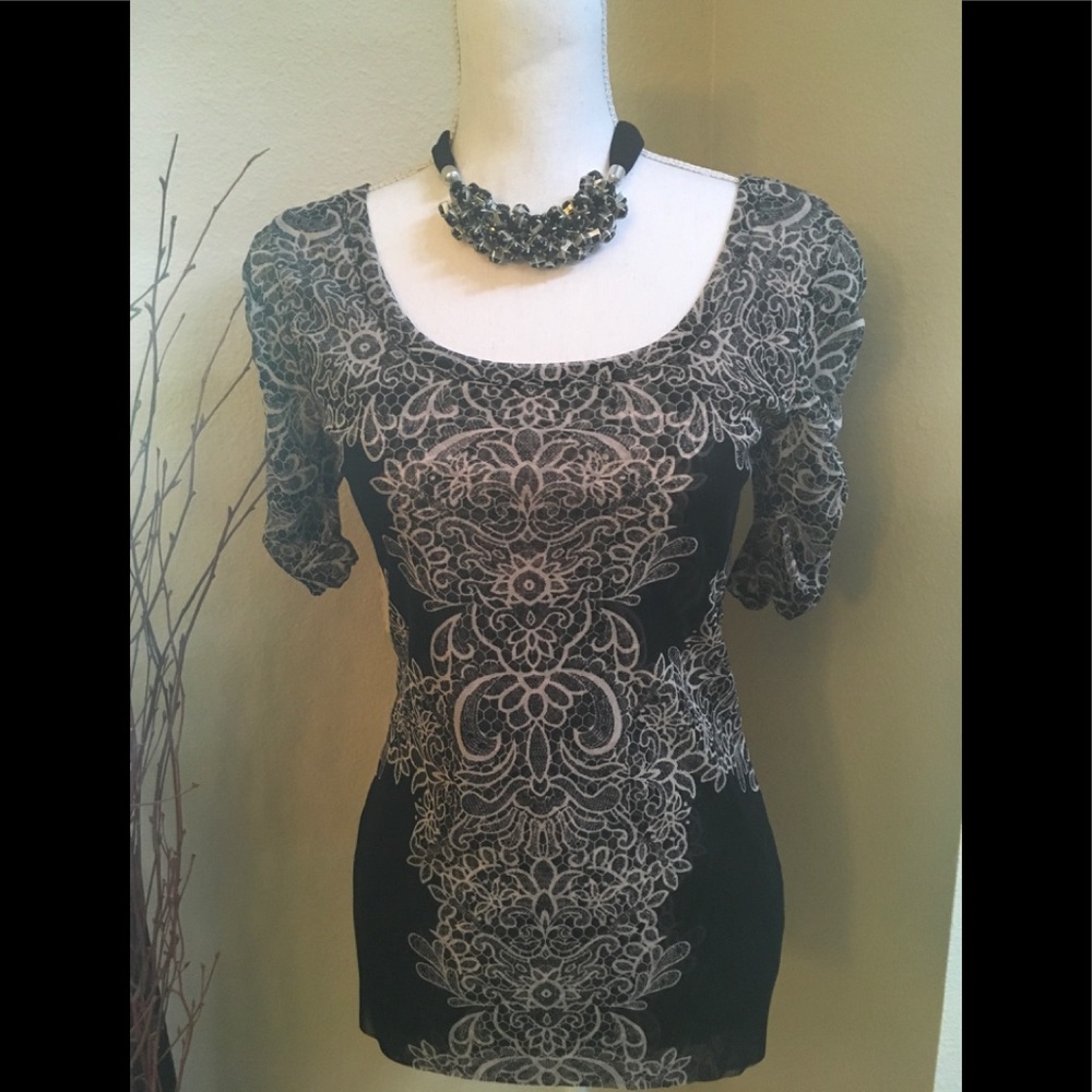 INC International Concepts ruched sleeve top